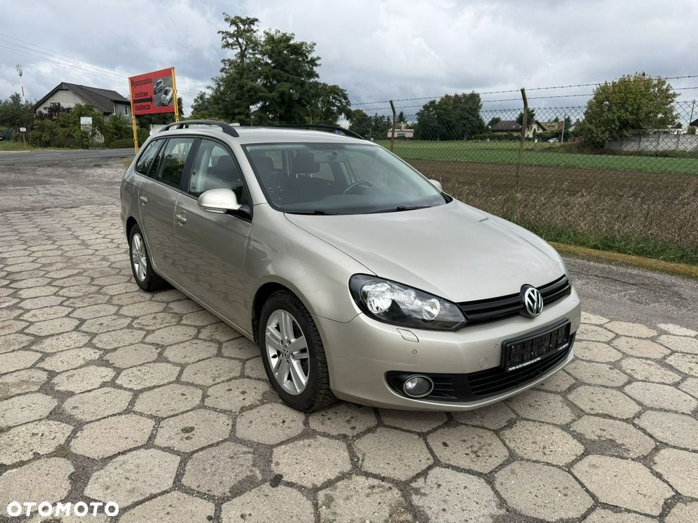 Volkswagen Golf - 10