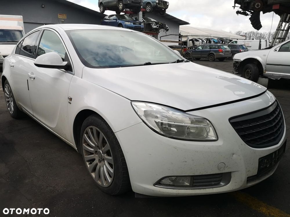MASKA POKRYWA SILNIKA Z40R OPEL INSIGNIA A - 2