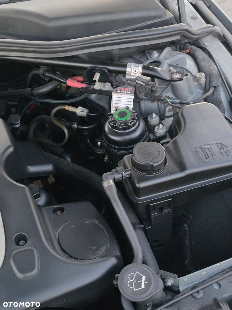 BMW Seria 5 525d - 17