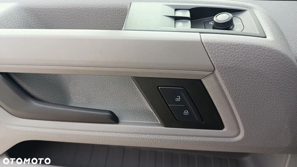 Volkswagen CRAFTER - 11