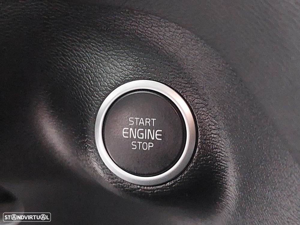 Volvo XC 40 1.5 T2 Momentum Plus - 31