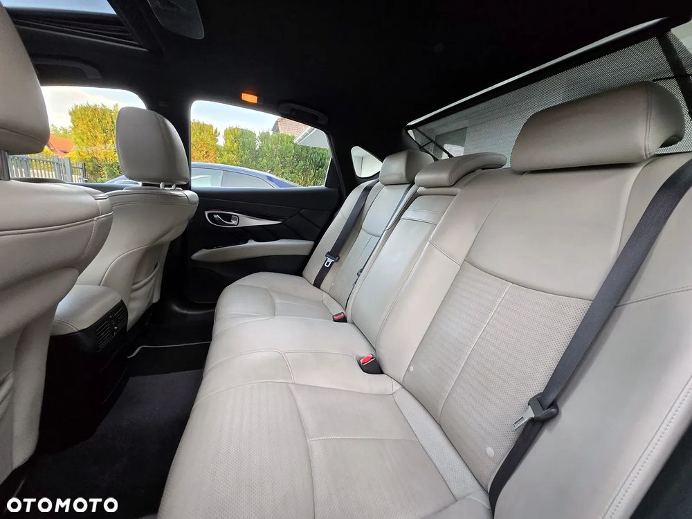 Infiniti M M30d S Premium - 9
