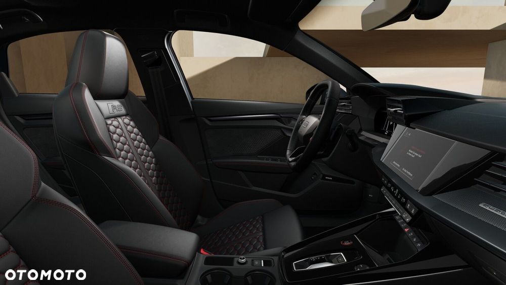 Audi RS3 Limousine - 8