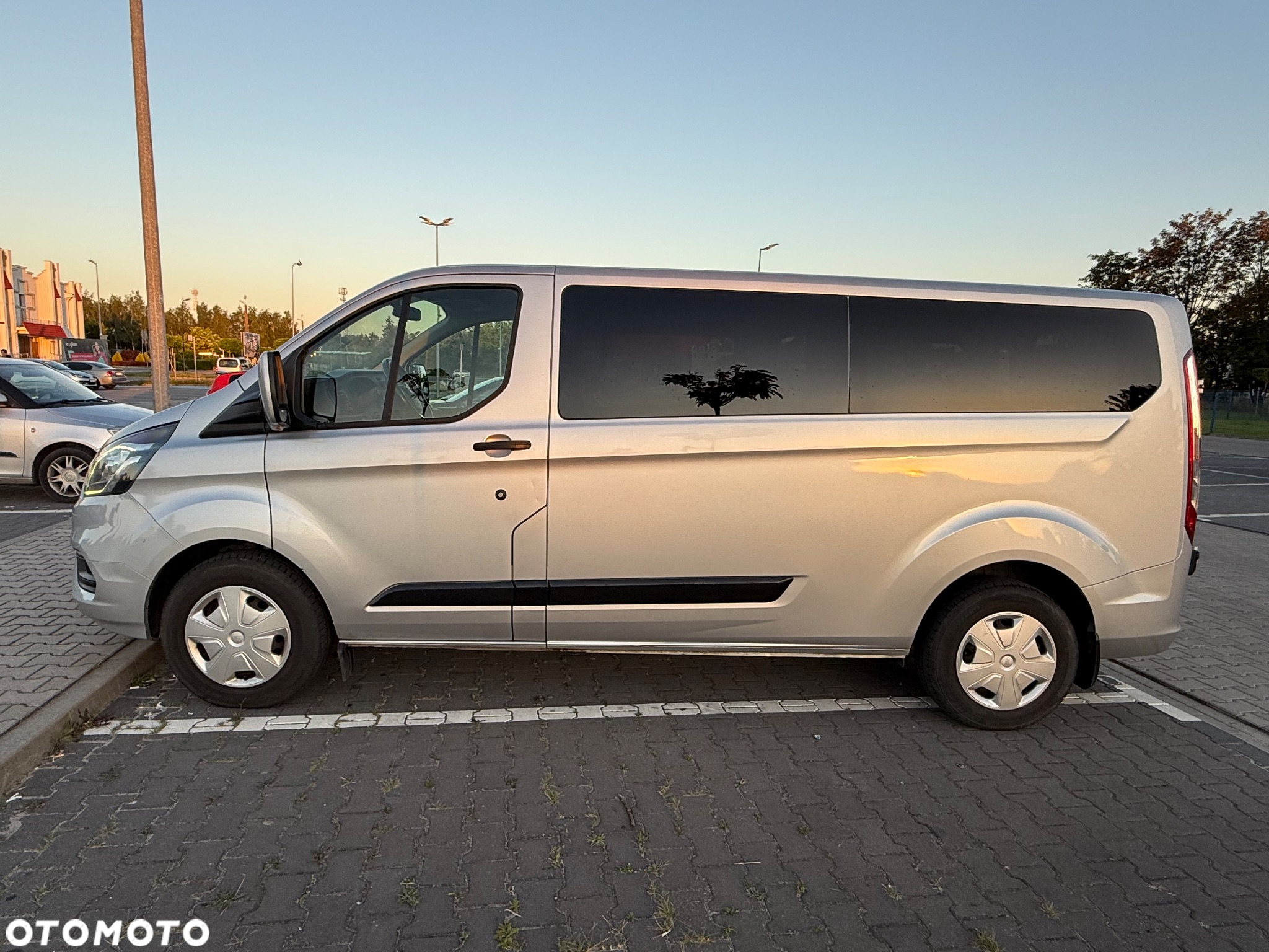 Ford Transit Custom Kombi 320 L2H1 Trend - 6
