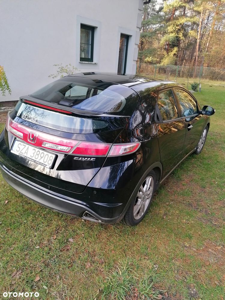 Honda Civic 1.8 Executive NAVI - 7