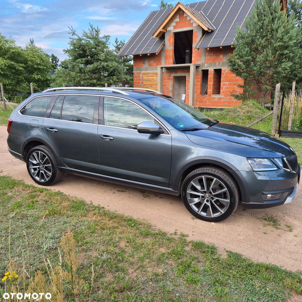 Skoda Octavia 2.0 TDI 4x4 DSG Scout - 6