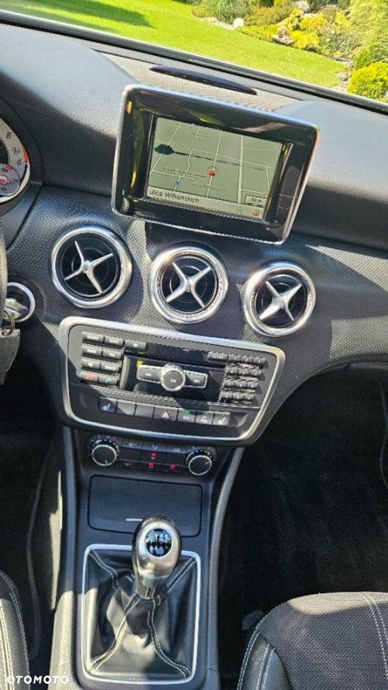 Mercedes-Benz Klasa A 180 d Progressive - 20