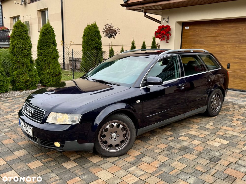 Audi A4 Avant - 1