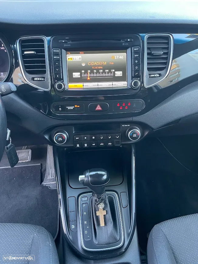 Kia Carens 1.7 CRDi ISG TX Aut. - 8
