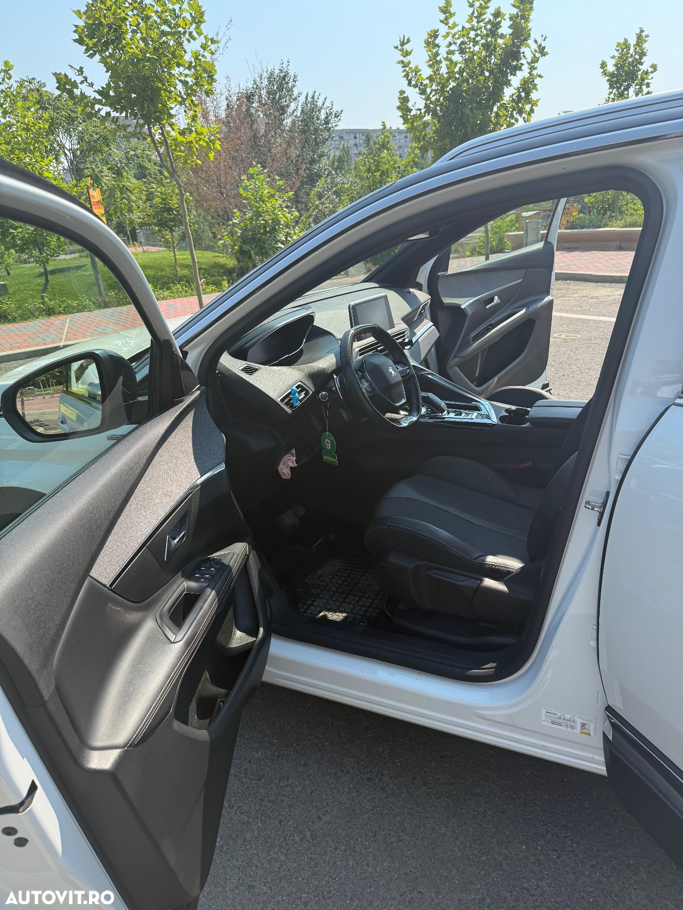 Peugeot 3008 1.5 BlueHDI S&S EAT8 GT-Line - 17
