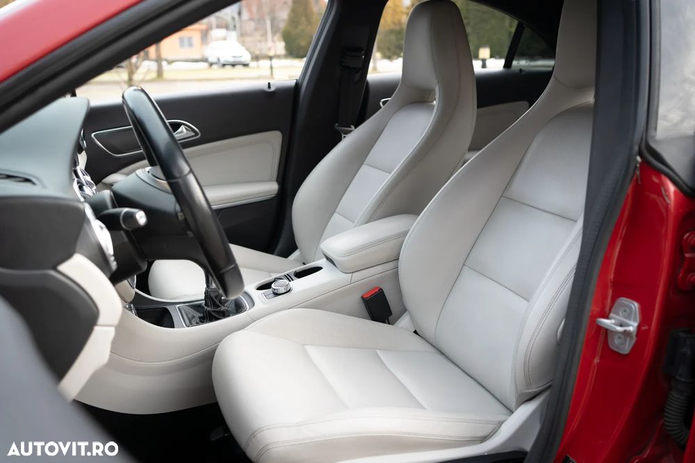 Mercedes-Benz CLA 200 AMG Line - 15