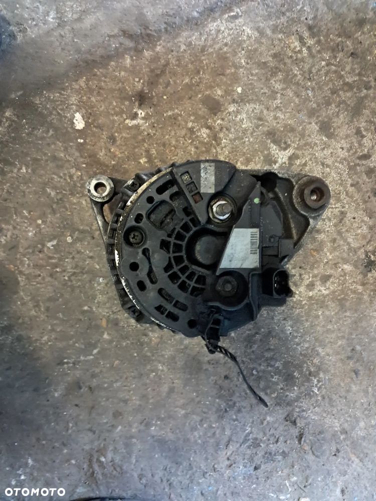 Audi A4 B6 2.4 V6 TDI Quattro Alternator 078903016AB - 1