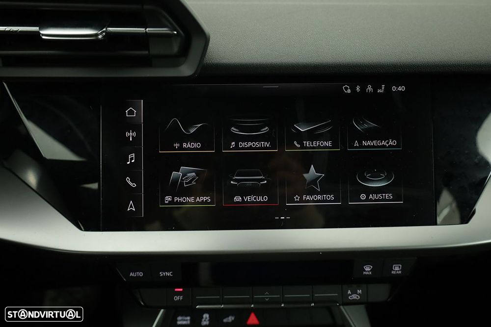 Audi A3 Sportback 45 TFSIe S line - 11