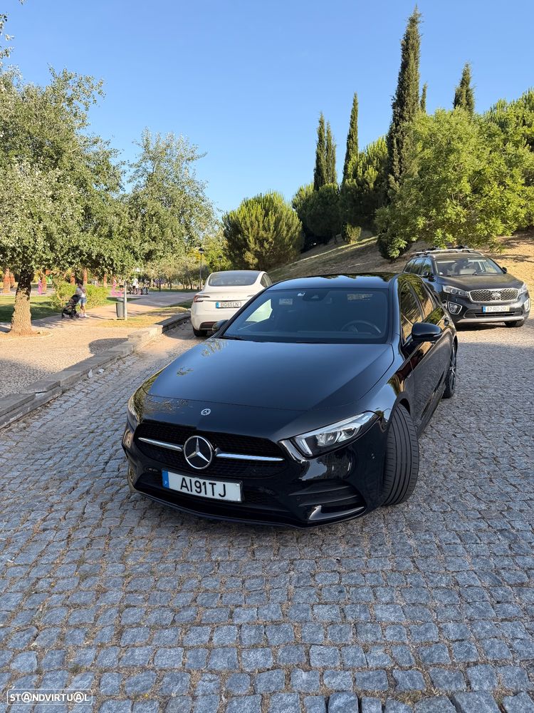 Mercedes-Benz A 200 d AMG Line - 2