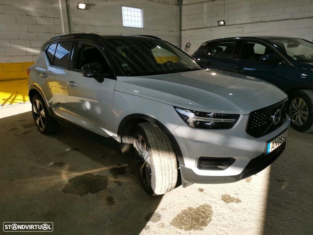 Volvo XC 40 1.5 T4 PHEV R-Design - 4