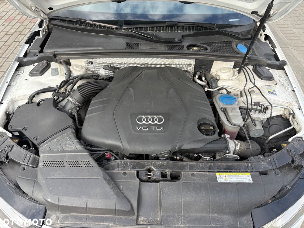 Audi A4 Avant 3.0 TDI Multitronic - 14