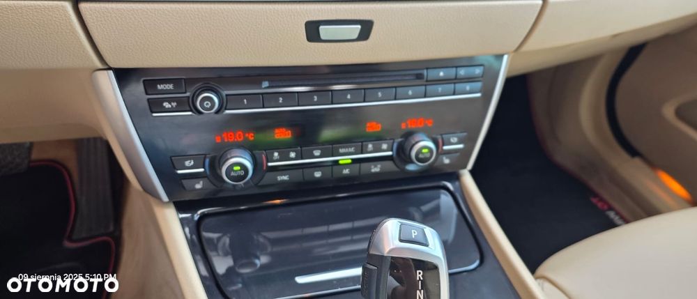 BMW Seria 5 530d xDrive - 2