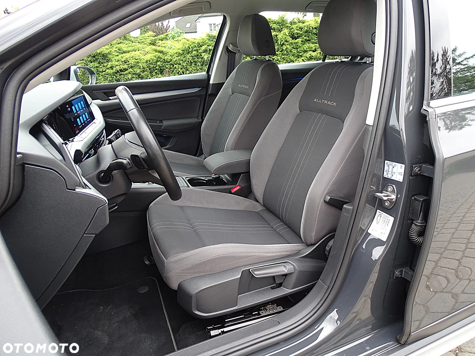Volkswagen Golf Variant 2.0 TDI 4Motion SCR DSG Alltrack - 37