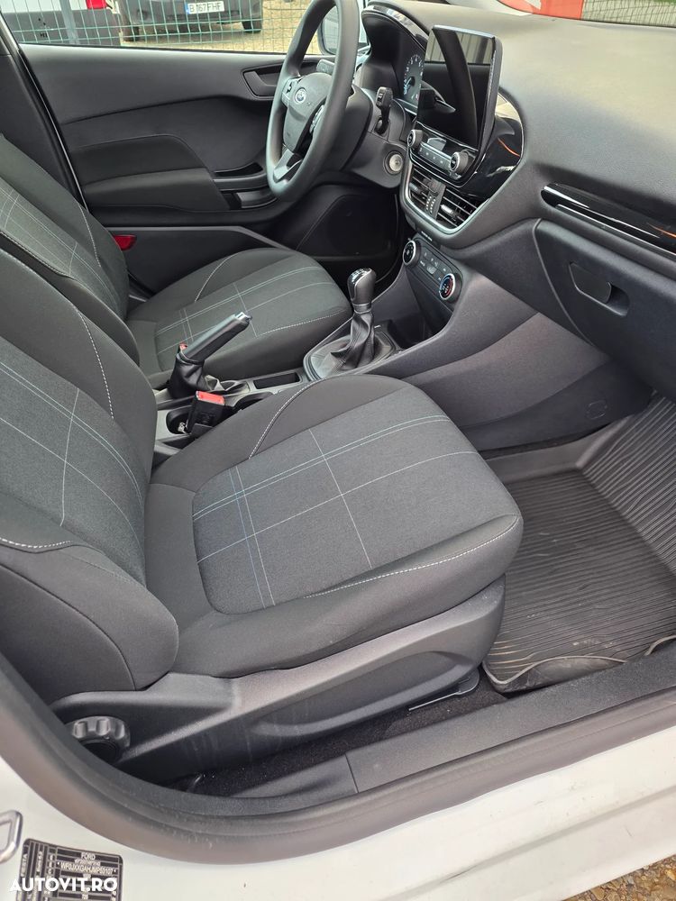 Ford Fiesta - 13