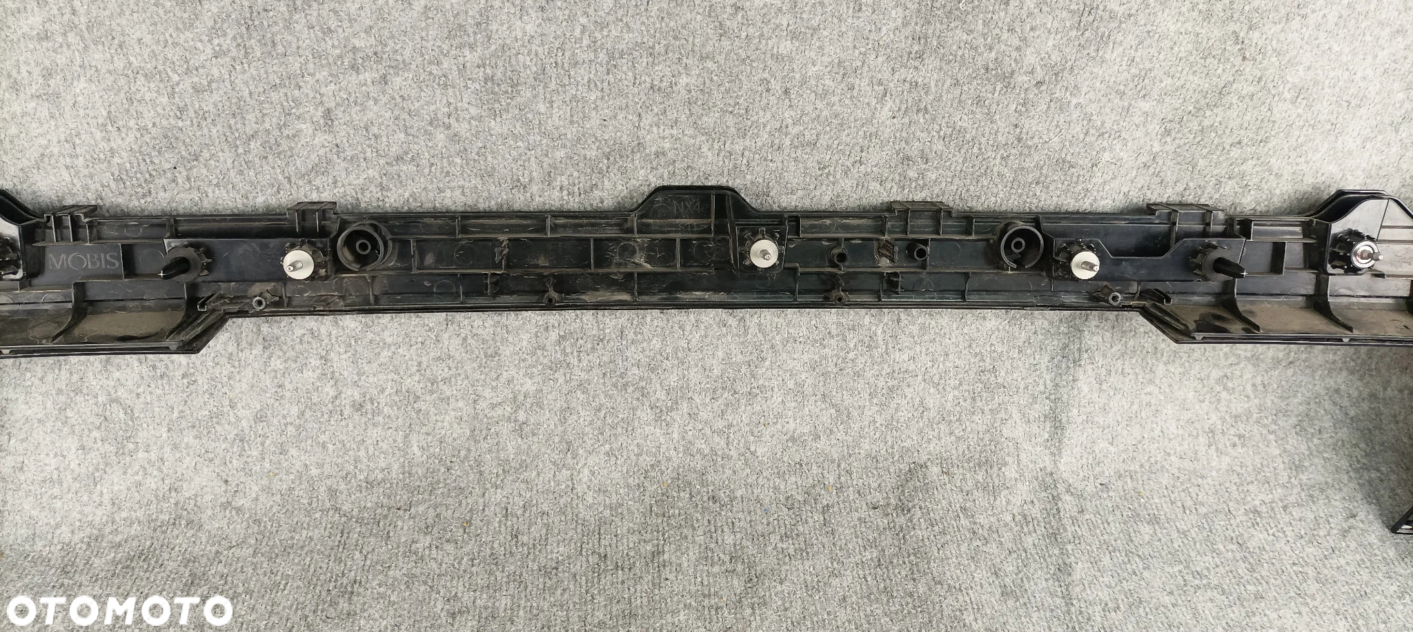 LAMPA TYLNA TYŁ ŚRODKOWA BLENDA KLAPY - HYUNDAI TUCSON IV 2020- - 10