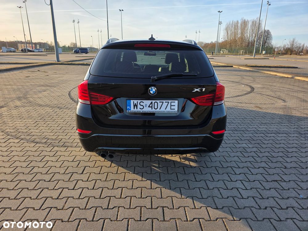 BMW X1 xDrive28i - 6