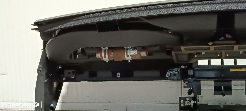 TABLIER LAND ROVER EVOQUE DYNAMIC - 4