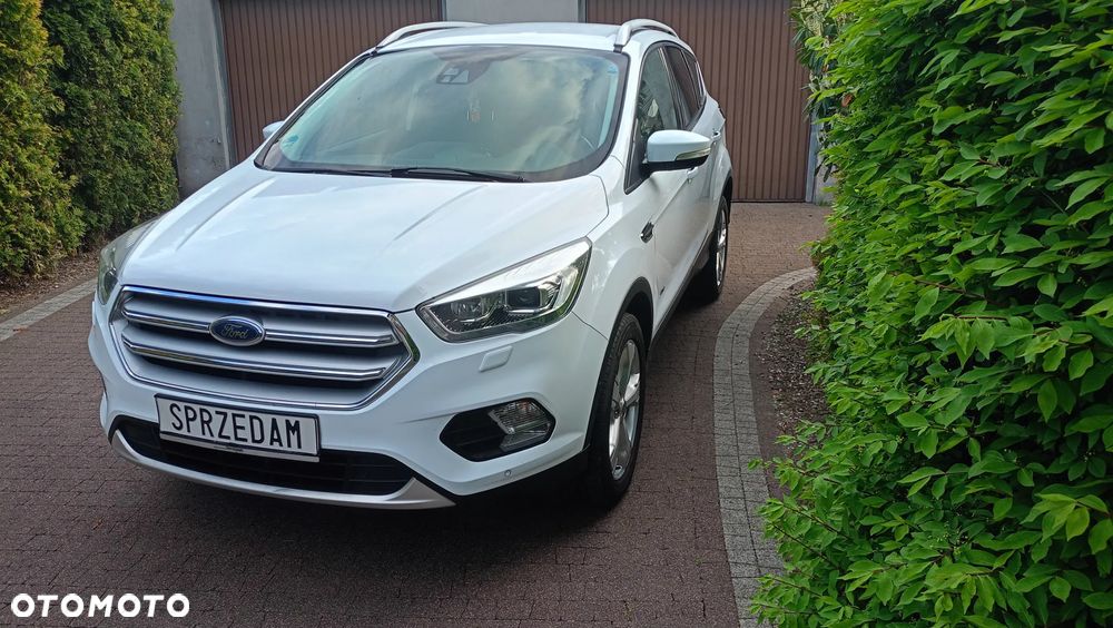 Ford Kuga 2.0 TDCi 4x4 Titanium - 2