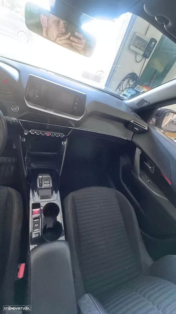 Peugeot e-2008 54 kWh Style - 10