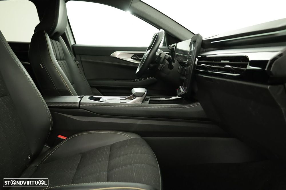 Renault Austral 1.2 E-Tech Iconic - 23