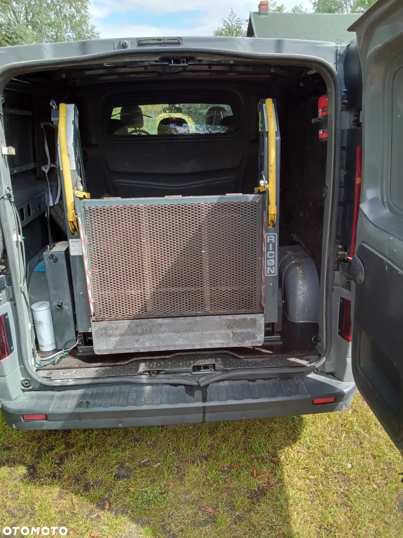Opel Vivaro - 22