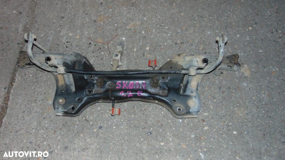 Jug motor Skoda Rapid 1.2 benzina an 2012 - 2