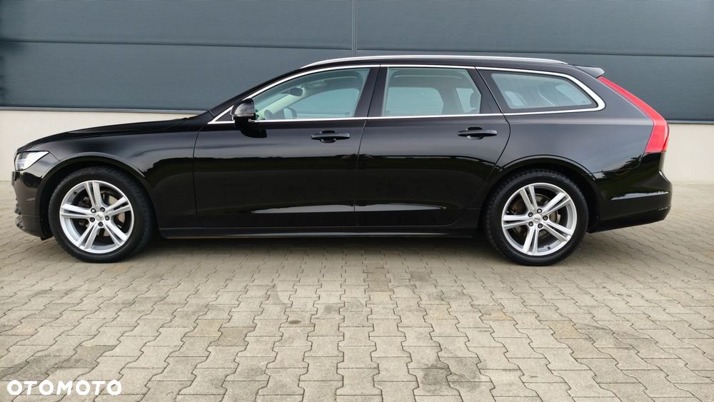 Volvo V90 D4 Geartronic Momentum Pro - 12