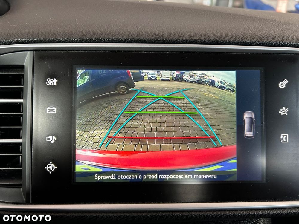 Peugeot 308 1.2 PureTech Active Pack S&S - 40