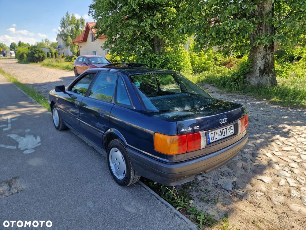 Audi 80 - 12