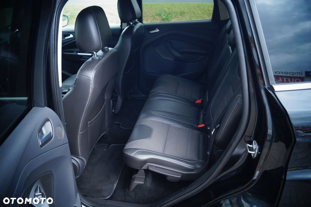 Ford Kuga 2.0 TDCi FWD Titanium - 15