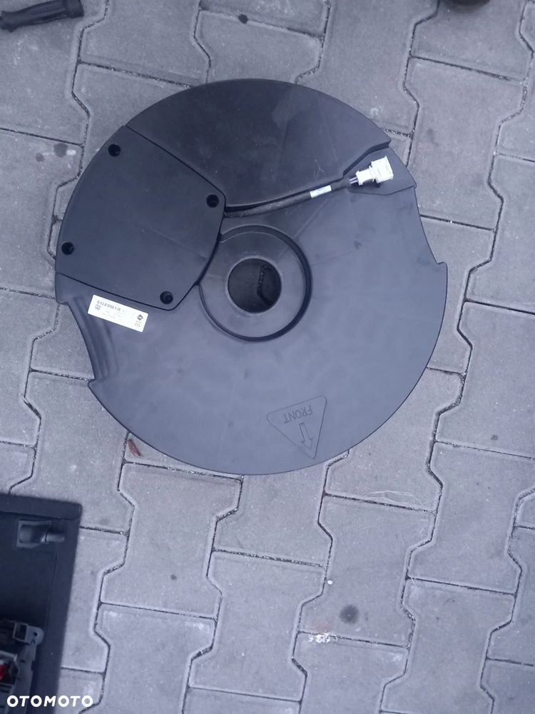 Subufer Audi Q5 8R0 035 382 - 1