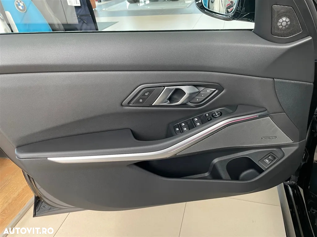 BMW Seria 3 330i xDrive AT - 6