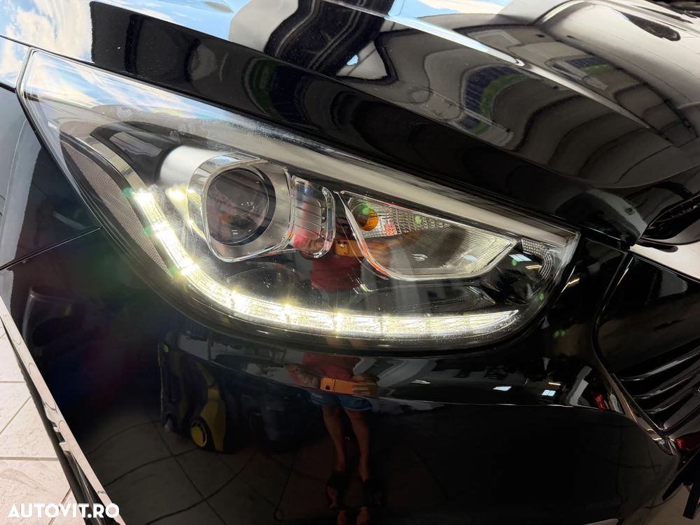 Hyundai ix35 2.0 CRDI 4WD Finale Gold - 19