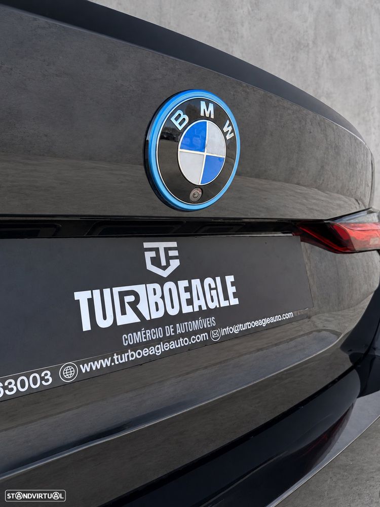 BMW i4 - 45