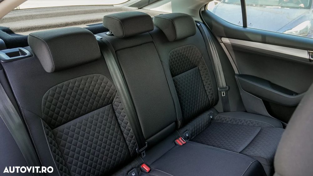 Skoda Superb 1.5 TSI DSG Ambition - 30