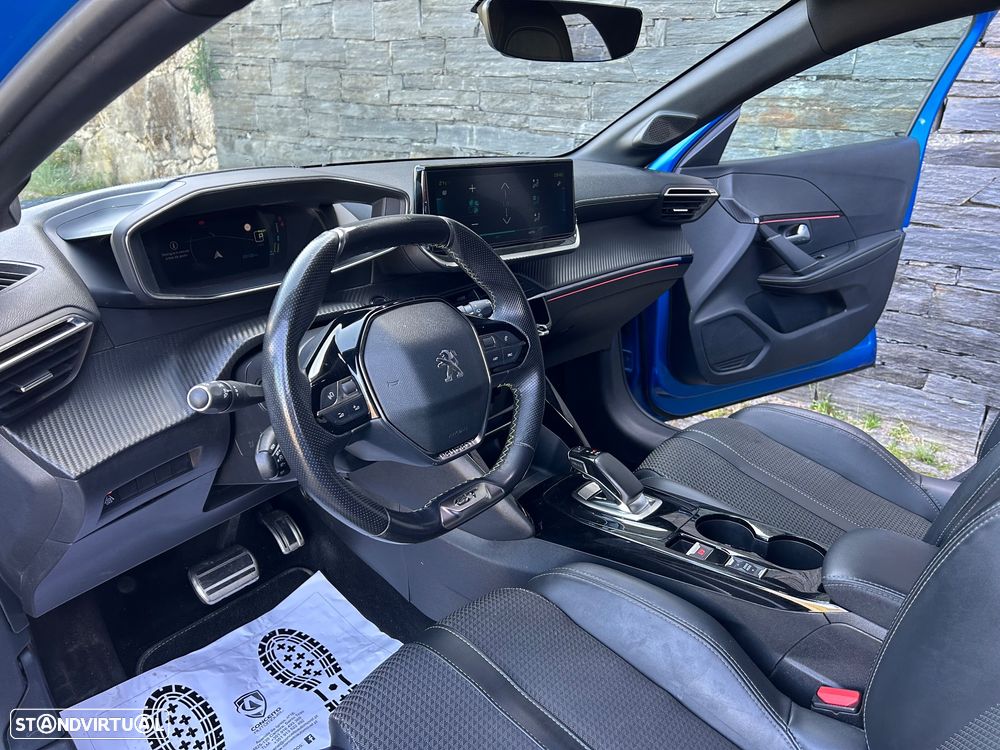 Peugeot e-208 50 kWh GT Line - 11