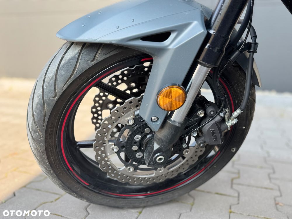 Kawasaki Versys 650 - 13
