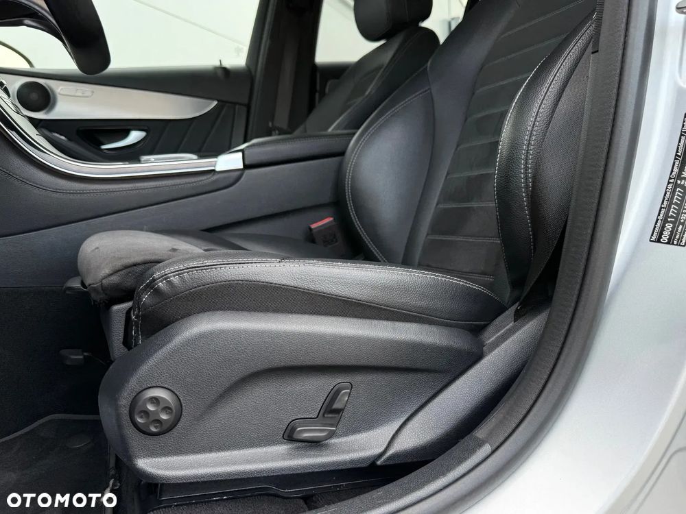 Mercedes-Benz GLC 200 d 4Matic 9G-TRONIC AMG Line Plus - 22