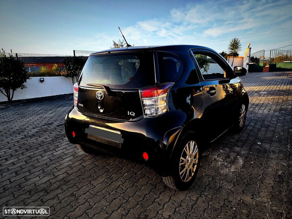Toyota iQ 1.4 D-4D 2 NAVI+Bluetooth - 7