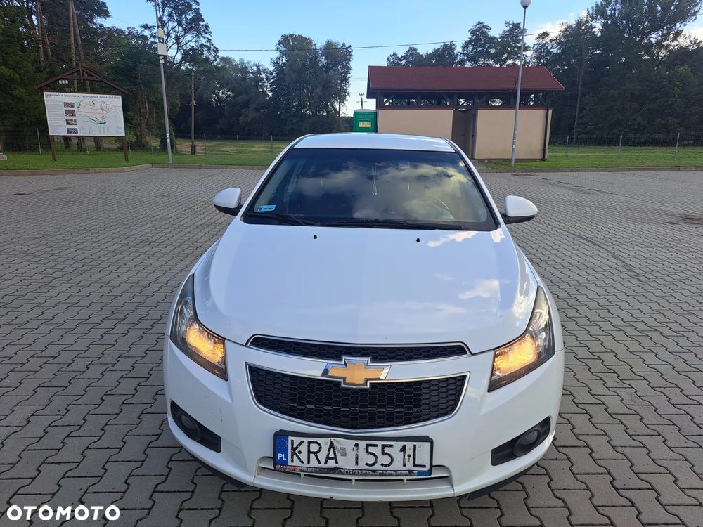 Chevrolet Cruze 1.7 D LT+ - 11