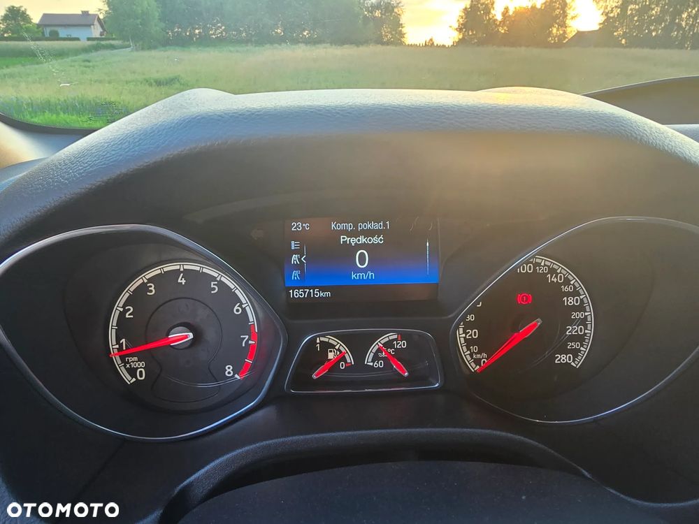 Ford Focus - 23