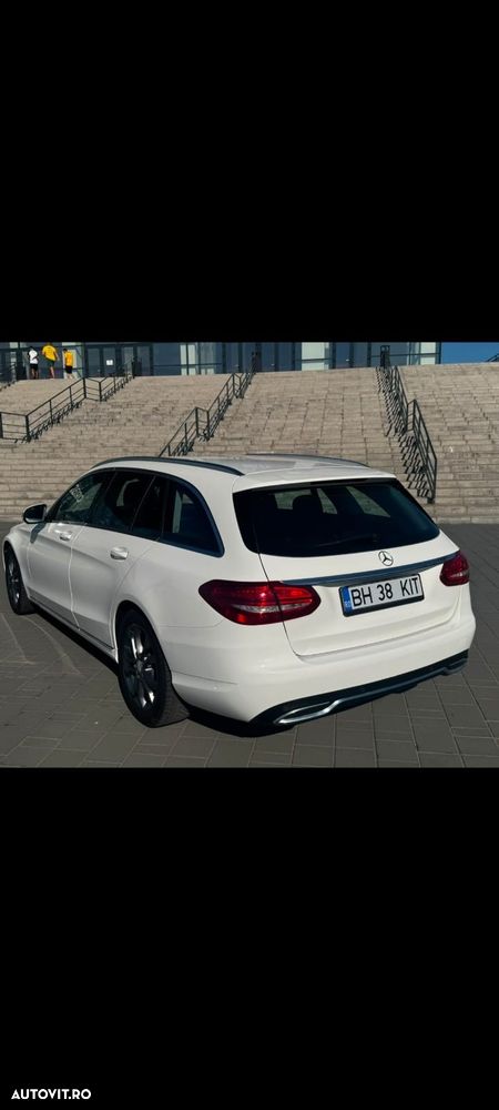 Mercedes-Benz C 180 - 4