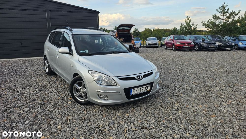 Hyundai i30 1.6 CRDi Classic + World Cup - 7