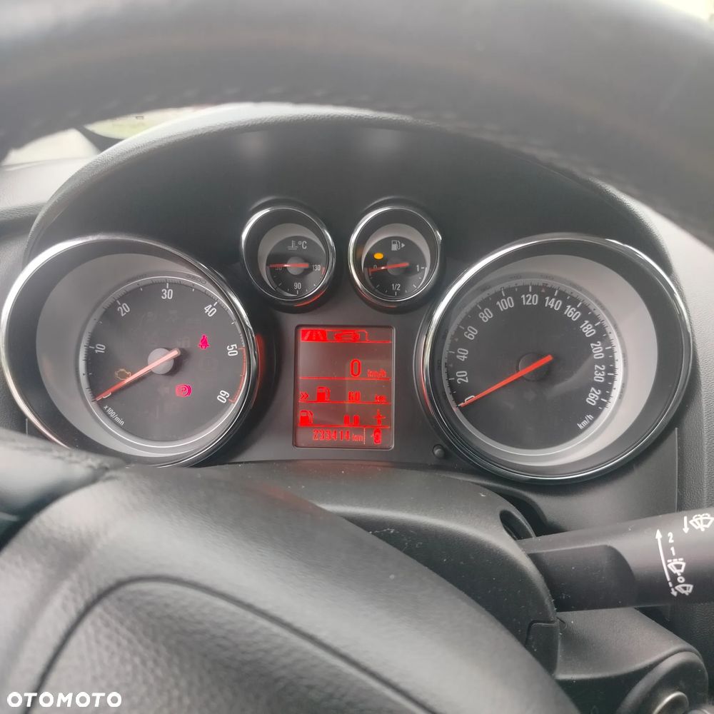 Opel Astra - 14