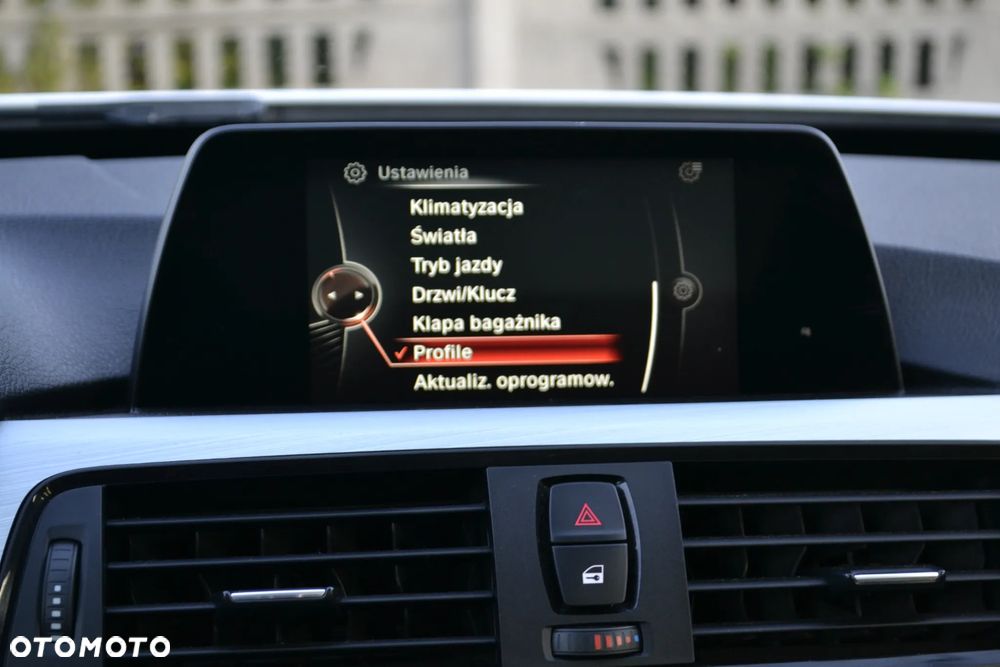 BMW 3GT 320d GT M Sport - 30